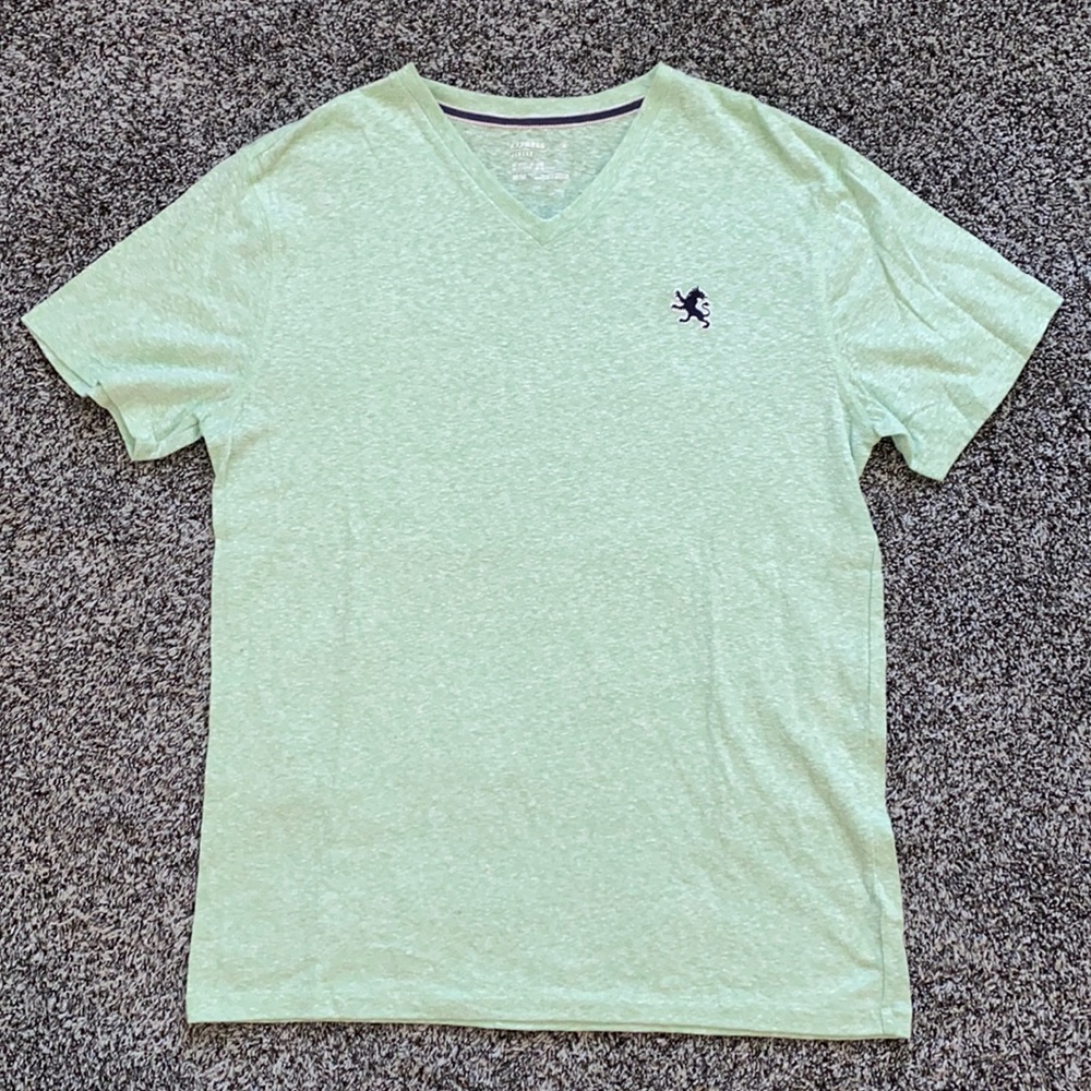 Express Men’s V-Neck Tee - Size M